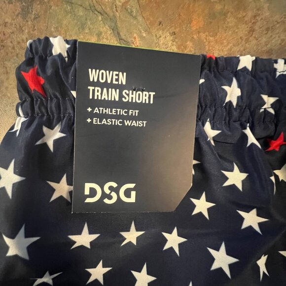 DSG Boys Woven Train Shorts XL With Star Print - Picture 5 of 9
